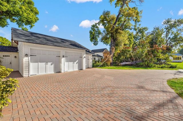 2820 N CENTRAL COURT, Tampa, FL 33602