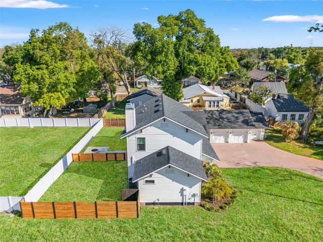 2820 N CENTRAL COURT, Tampa, FL 33602