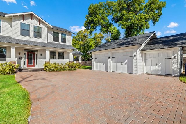 2820 N CENTRAL COURT, Tampa, FL 33602