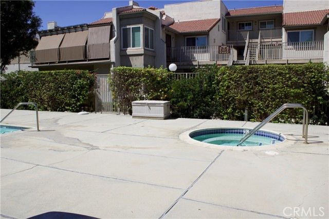 826 Cinnamon, Duarte, CA 91010