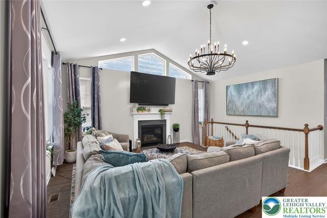 3786 Daylily Drive, Upper Milford Twp, PA 18049