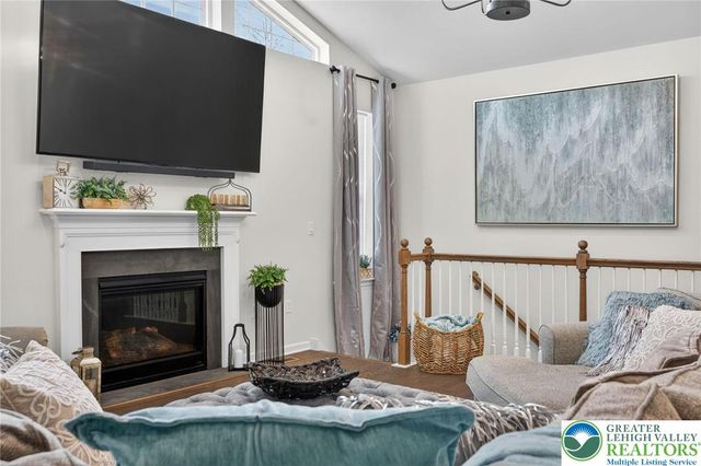 3786 Daylily Drive, Upper Milford Twp, PA 18049