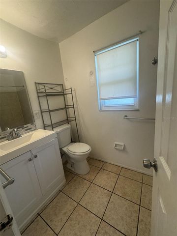 828 SKY LAKE CIRCLE D, Orlando, FL 32809