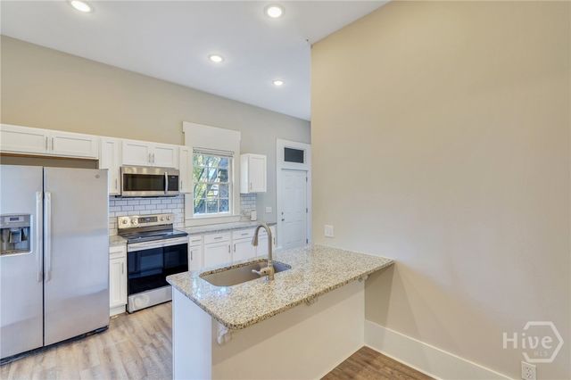 309 W 33rd Street, Savannah, GA 31401