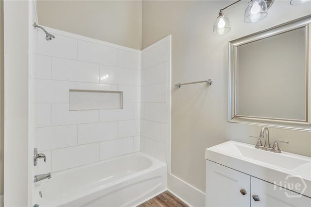 309 W 33rd Street, Savannah, GA 31401