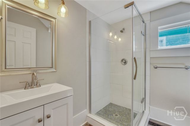 309 W 33rd Street, Savannah, GA 31401