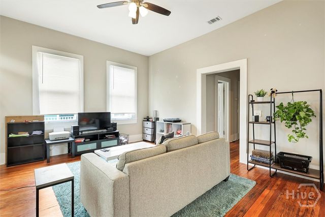 309 W 33rd Street, Savannah, GA 31401