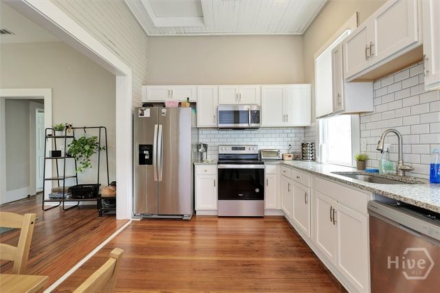 309 W 33rd Street, Savannah, GA 31401