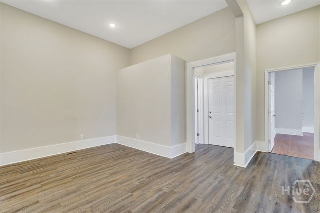 309 W 33rd Street, Savannah, GA 31401