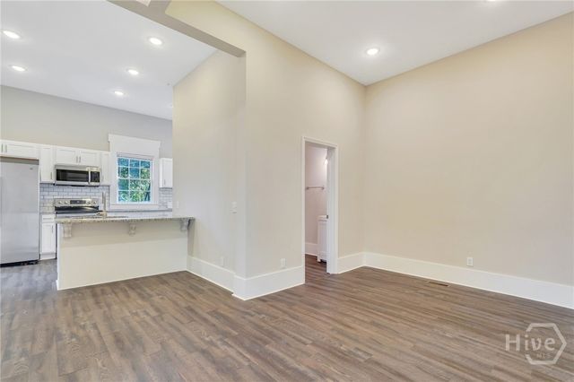 309 W 33rd Street, Savannah, GA 31401