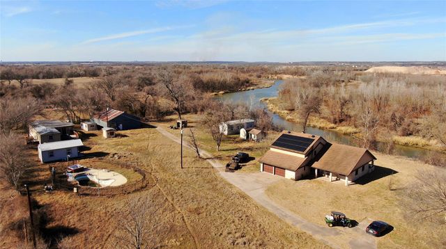 1800 Caldwell LN, Del Valle, TX 78617