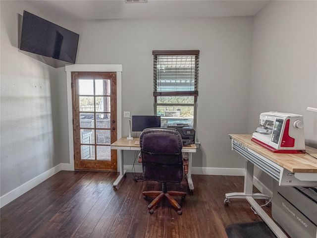 240 Cox Road, Waxahachie, TX 75167