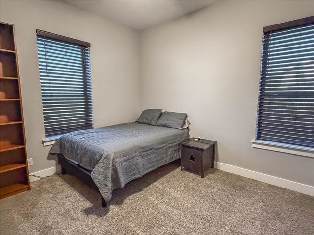 240 Cox Road, Waxahachie, TX 75167