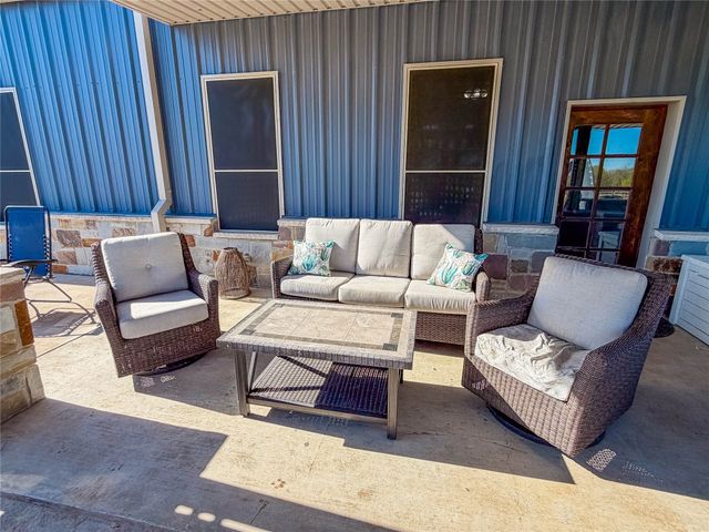 240 Cox Road, Waxahachie, TX 75167