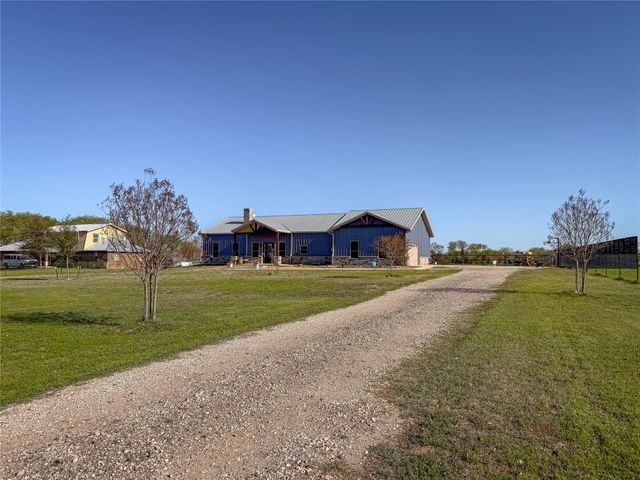 240 Cox Road, Waxahachie, TX 75167
