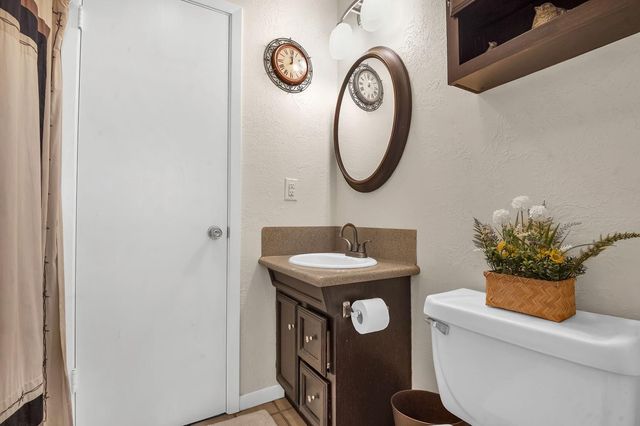 212 Woodcrest Drive, Brookeland, TX 75931