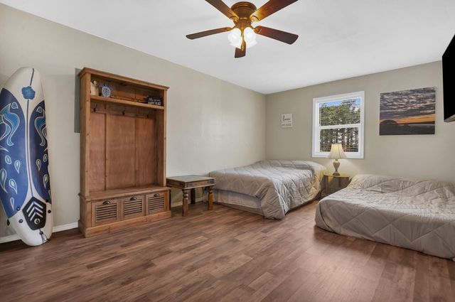 212 Woodcrest Drive, Brookeland, TX 75931