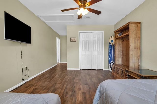 212 Woodcrest Drive, Brookeland, TX 75931