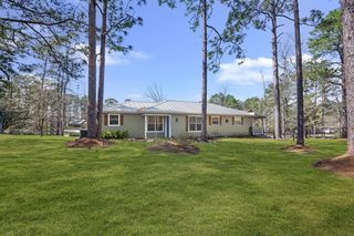 212 Woodcrest Drive, Brookeland, TX 75931