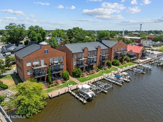 425 W Main Street 303, Washington, NC 27889