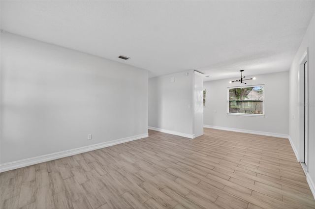 240 W 13TH STREET, Apopka, FL 32703