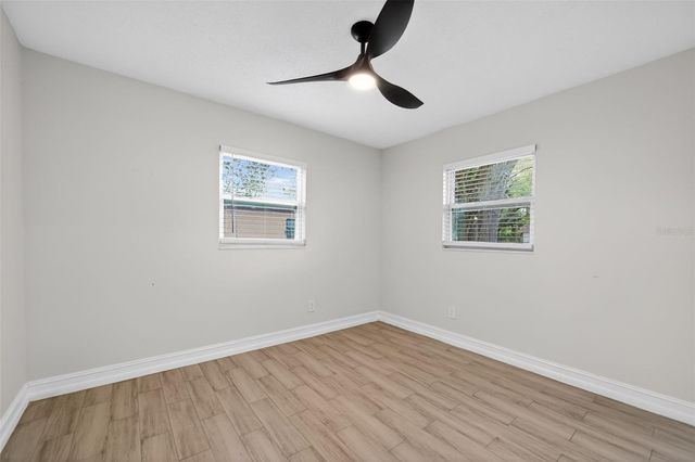 240 W 13TH STREET, Apopka, FL 32703