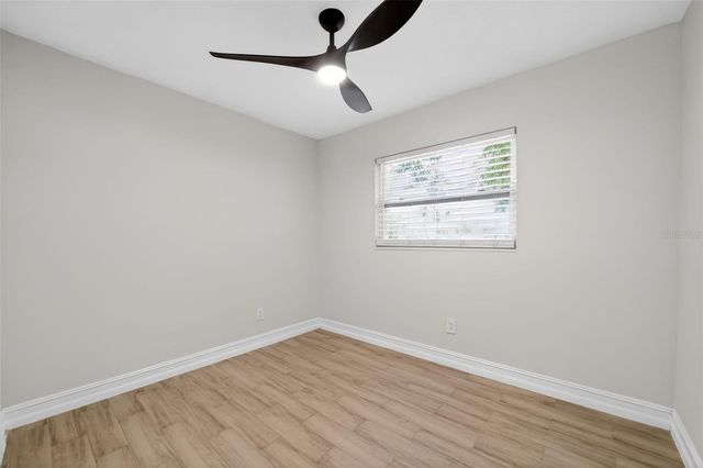 240 W 13TH STREET, Apopka, FL 32703