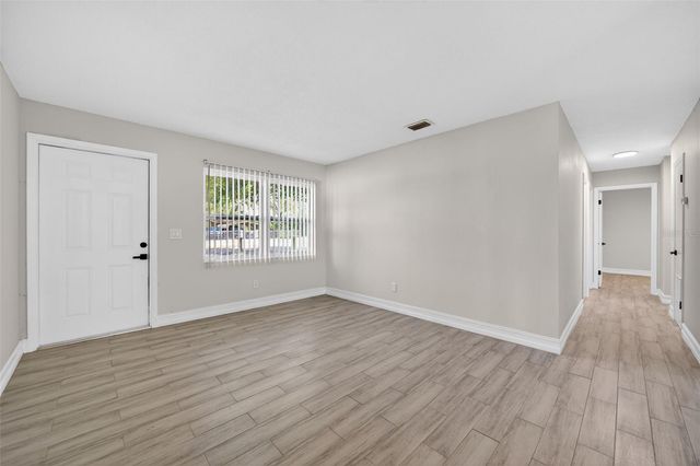 240 W 13TH STREET, Apopka, FL 32703