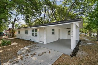 240 W 13TH STREET, Apopka, FL 32703