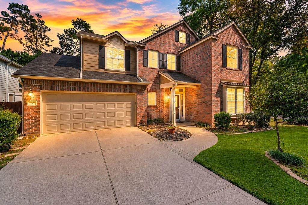 2 Willow Point Place, The Woodlands, TX 77382