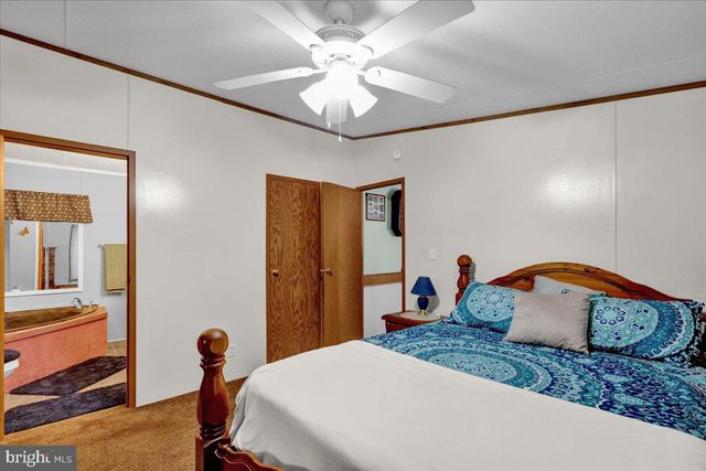 703 1ST STREET EXT, Hamburg, PA 19526