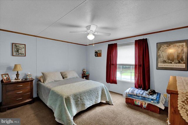 703 1ST STREET EXT, Hamburg, PA 19526