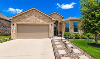 328 Dunmore Drive, Fort Worth, TX 76052