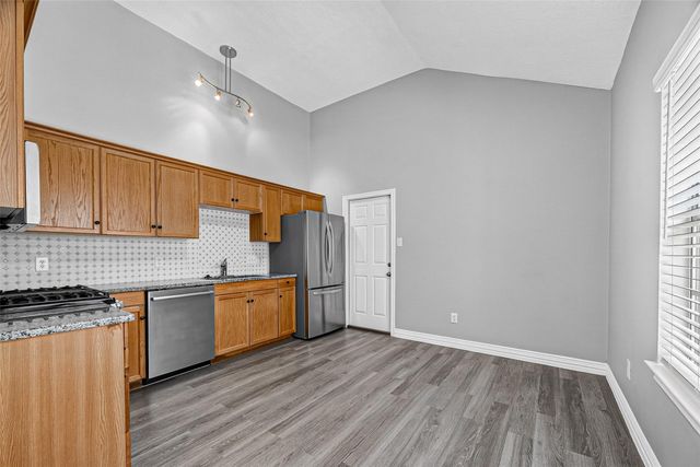 2034 Glencove Drive, Seabrook, TX 77586
