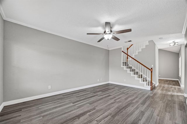 2034 Glencove Drive, Seabrook, TX 77586