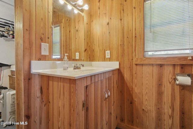 7663 Myrtle Grove Road, Wilmington, NC 28409