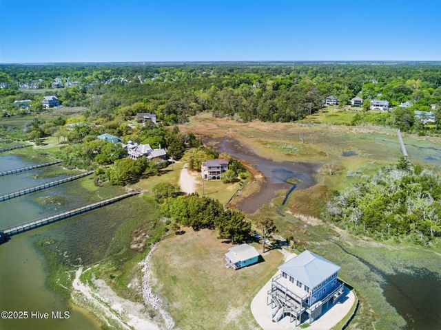 7663 Myrtle Grove Road, Wilmington, NC 28409
