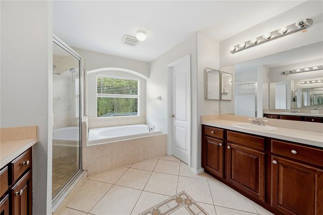 11335 VILLAGE BROOK DRIVE, Riverview, FL 33579