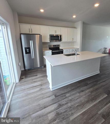 519 SWIFT HERON AVE, La Plata, MD 20646