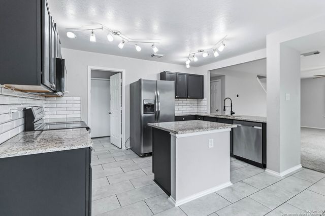 7235 Dwarf Palm, San Antonio, TX 78218