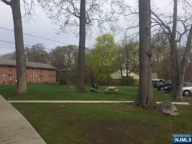 215 Washington Drive 215, Ramsey, NJ 07446