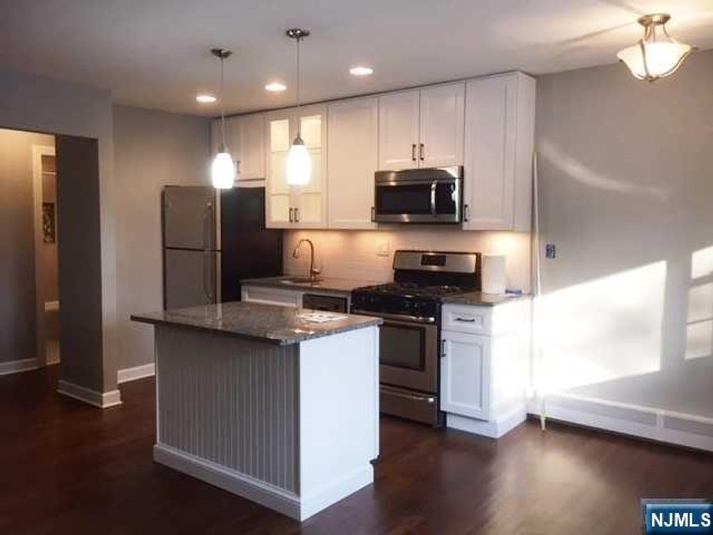 215 Washington Drive 215, Ramsey, NJ 07446