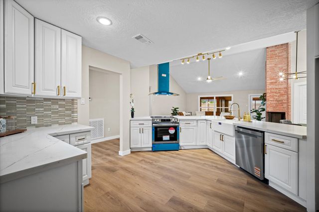 4419 Pineville Lane, Spring, TX 77388