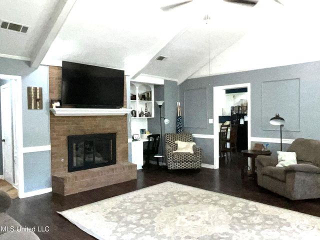 518 Berwick Drive, Brandon, MS 39047