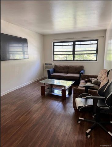 1792 Lacombe Avenue, Bronx, NY 10473