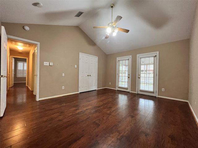 75 W Stony Bridge Circle, The Woodlands, TX 77381