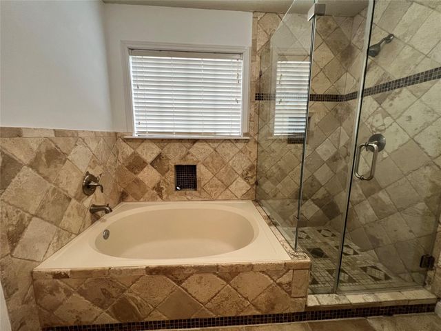 75 W Stony Bridge Circle, The Woodlands, TX 77381