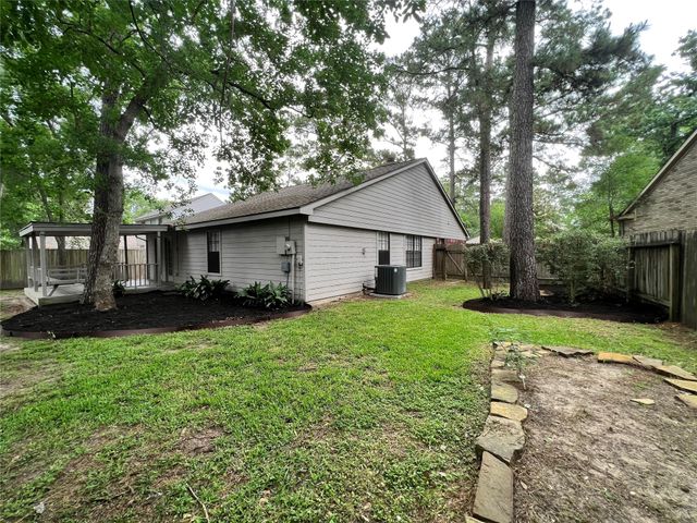 75 W Stony Bridge Circle, The Woodlands, TX 77381
