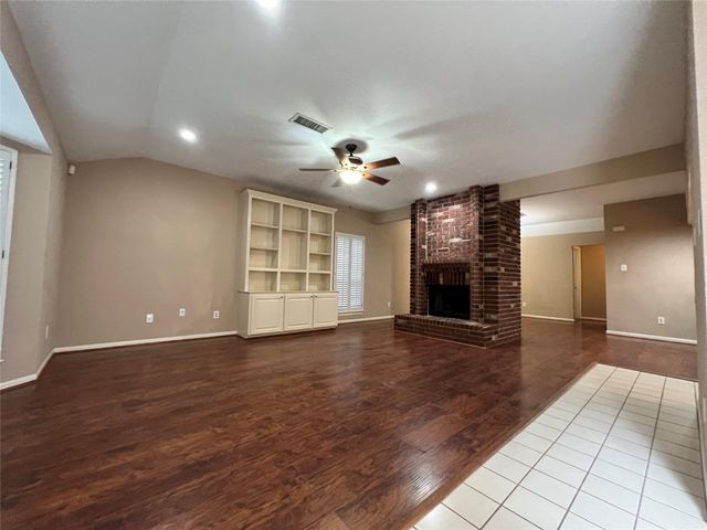 75 W Stony Bridge Circle, The Woodlands, TX 77381