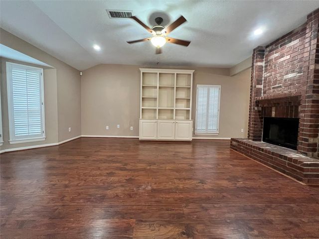 75 W Stony Bridge Circle, The Woodlands, TX 77381